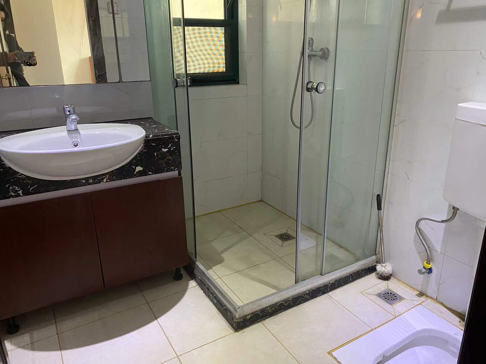 恒大绿洲 3室2厅2卫 2200.0元/月 恒大绿洲 3室2厅2卫 2200.0元/月室内图