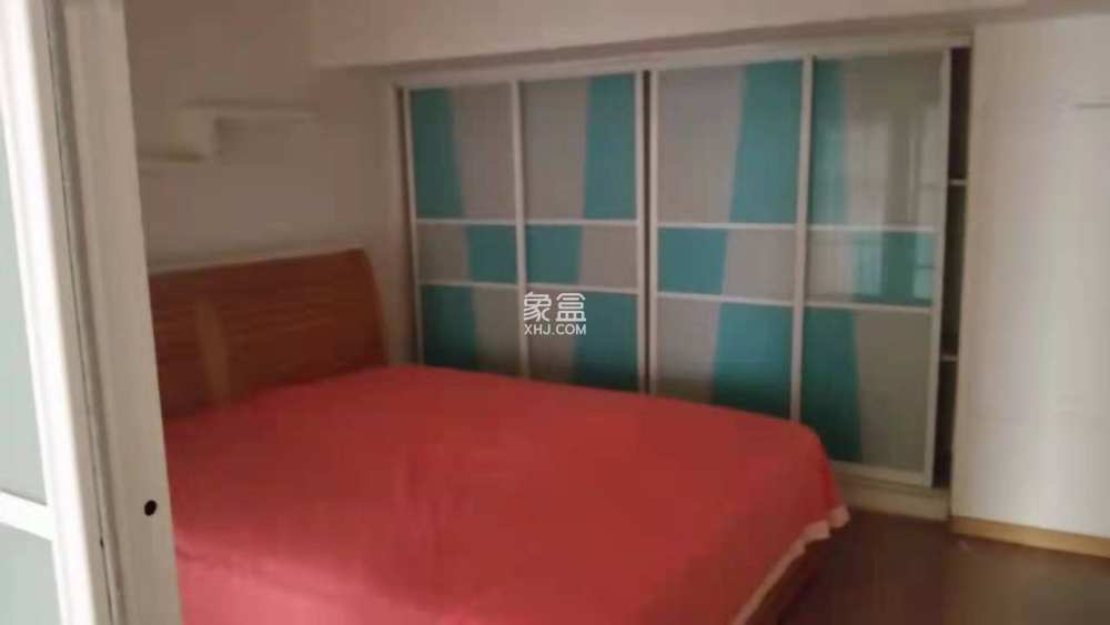 中瀚财富广场  2室1厅1卫   1200.00元/月