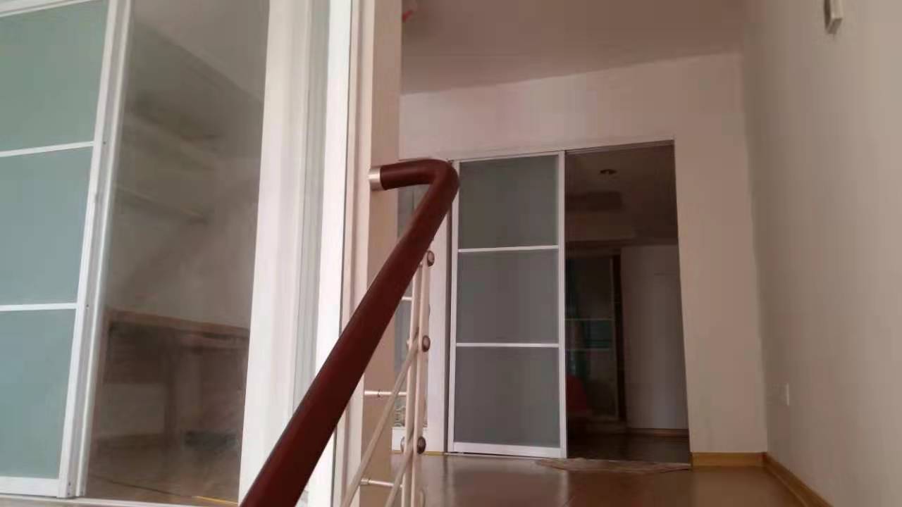 中瀚财富广场  2室1厅1卫    1200.0元/月 中瀚财富广场  2室1厅1卫    1200.0元/月室内图