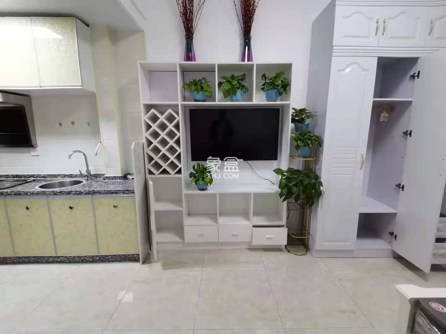 梓湖明珠  1室4厅4卫    1500.0元/月 梓湖明珠  1室4厅4卫    1500.0元/月