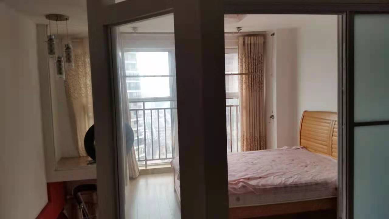 中瀚财富广场  2室1厅1卫    1200.0元/月 中瀚财富广场  2室1厅1卫    1200.0元/月