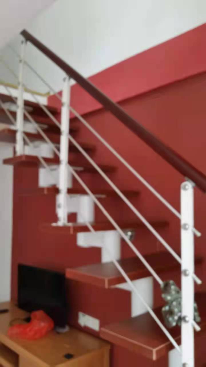 中瀚财富广场  2室1厅1卫    1200.0元/月 中瀚财富广场  2室1厅1卫    1200.0元/月室内图