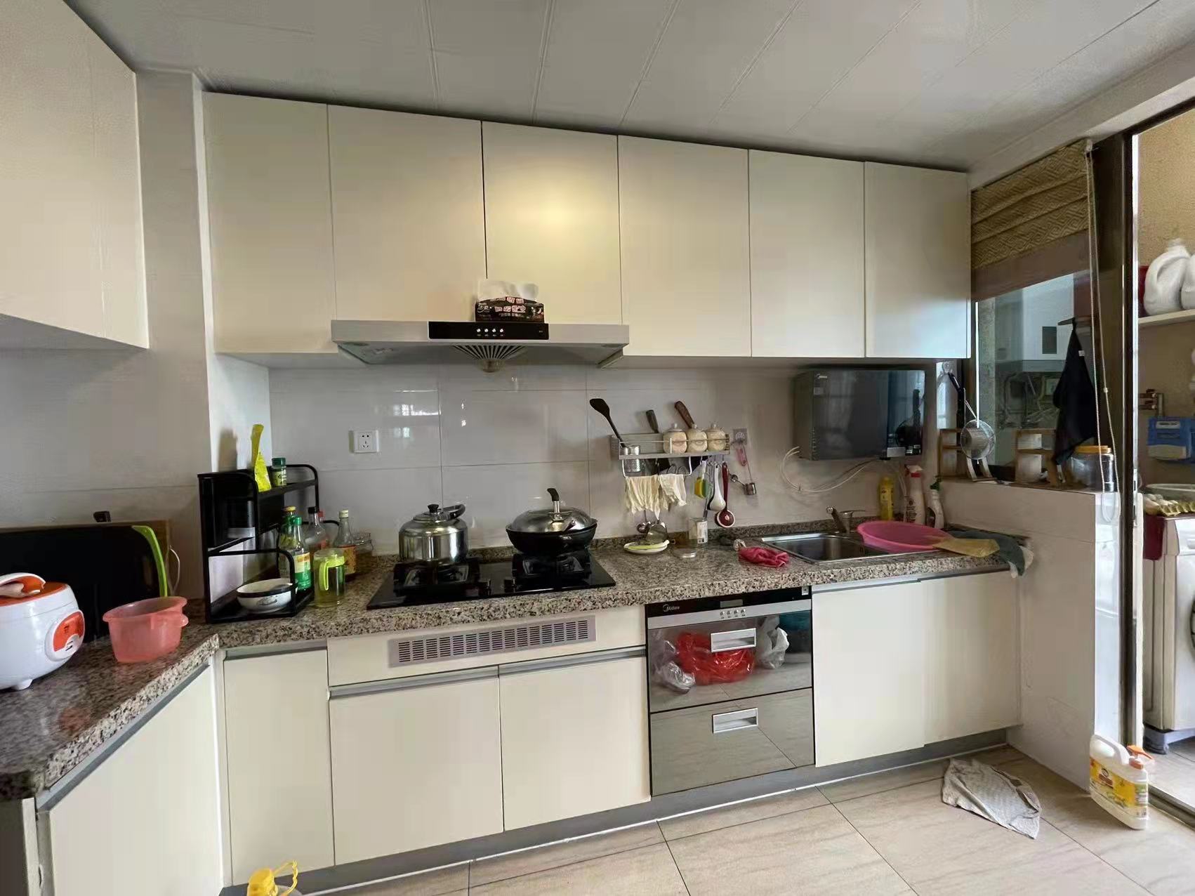 碧桂园 3室2厅1卫 59.8万 碧桂园 3室2厅1卫 59.8万客厅