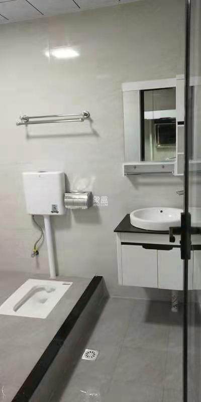 雄森国际  1室1厅1卫    1500.0元/月 雄森国际  1室1厅1卫    1500.0元/月室内图