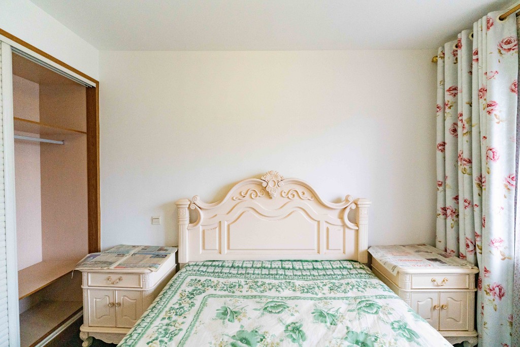 满庭芳小区  3室2厅2卫    108.0万 满庭芳小区  3室2厅2卫    108.0万卧室