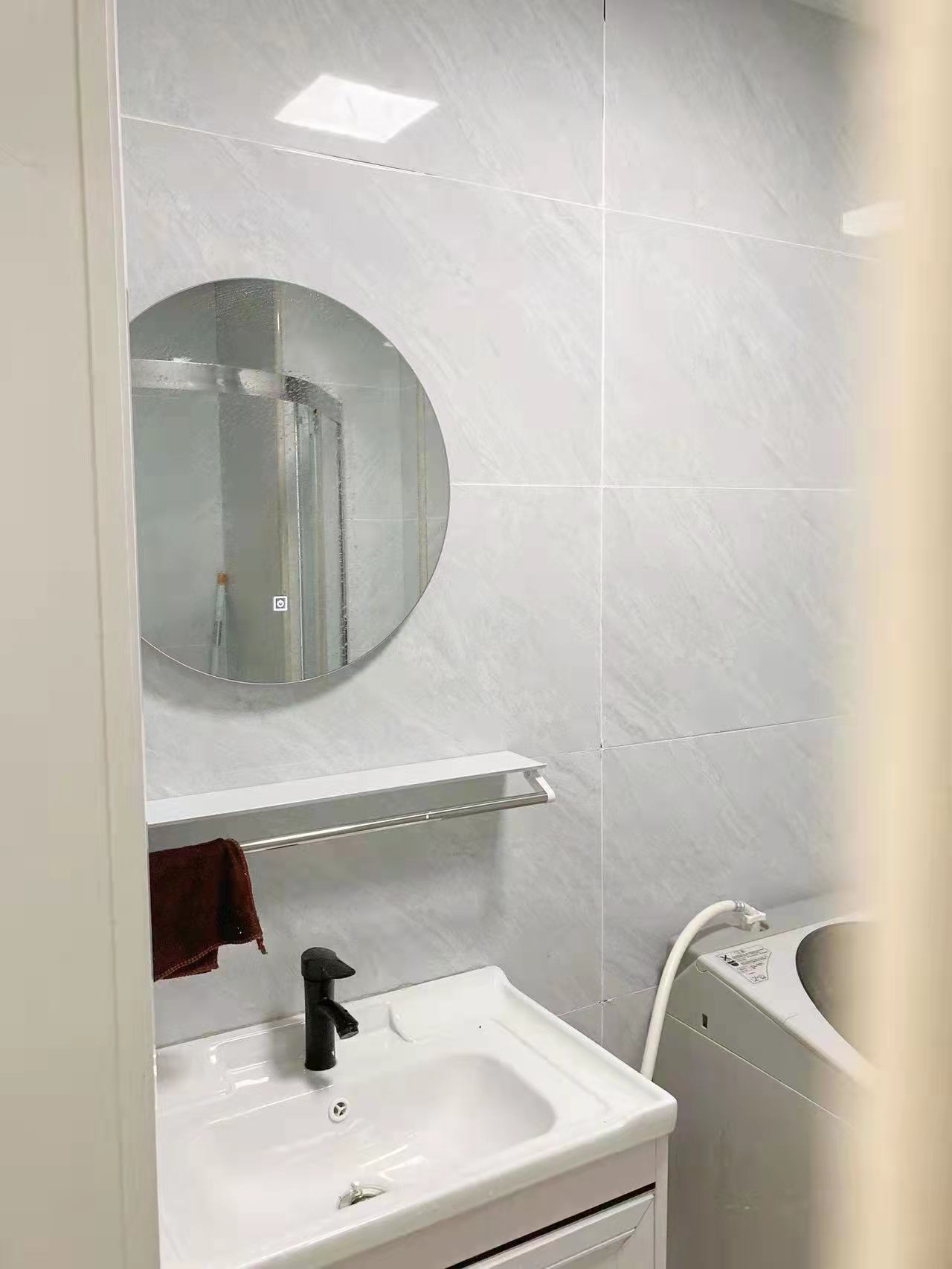 万恒公馆 1室1厅1卫 40.0万 万恒公馆 1室1厅1卫 40.0万客厅