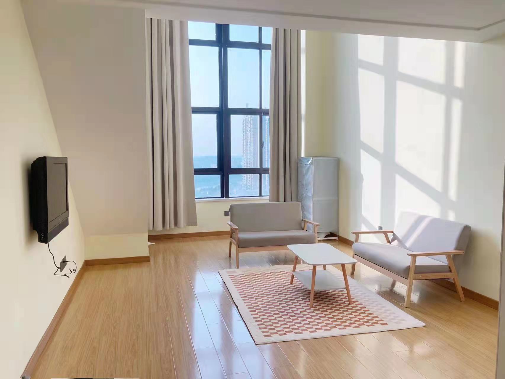 万恒公馆 1室1厅1卫 40.0万 万恒公馆 1室1厅1卫 40.0万客厅