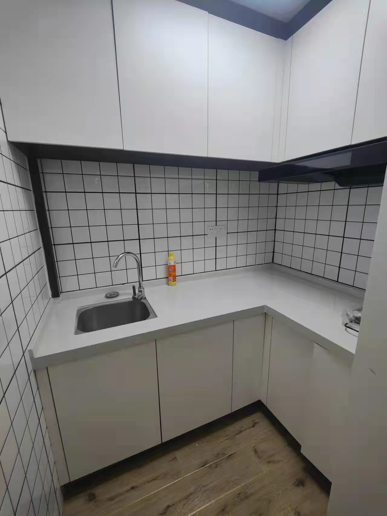 金融城二期(金融派公寓) 1室1厅1卫 1600.00元/月 金融城二期(金融派公寓) 1室1厅1卫 1600.00元/月户型图