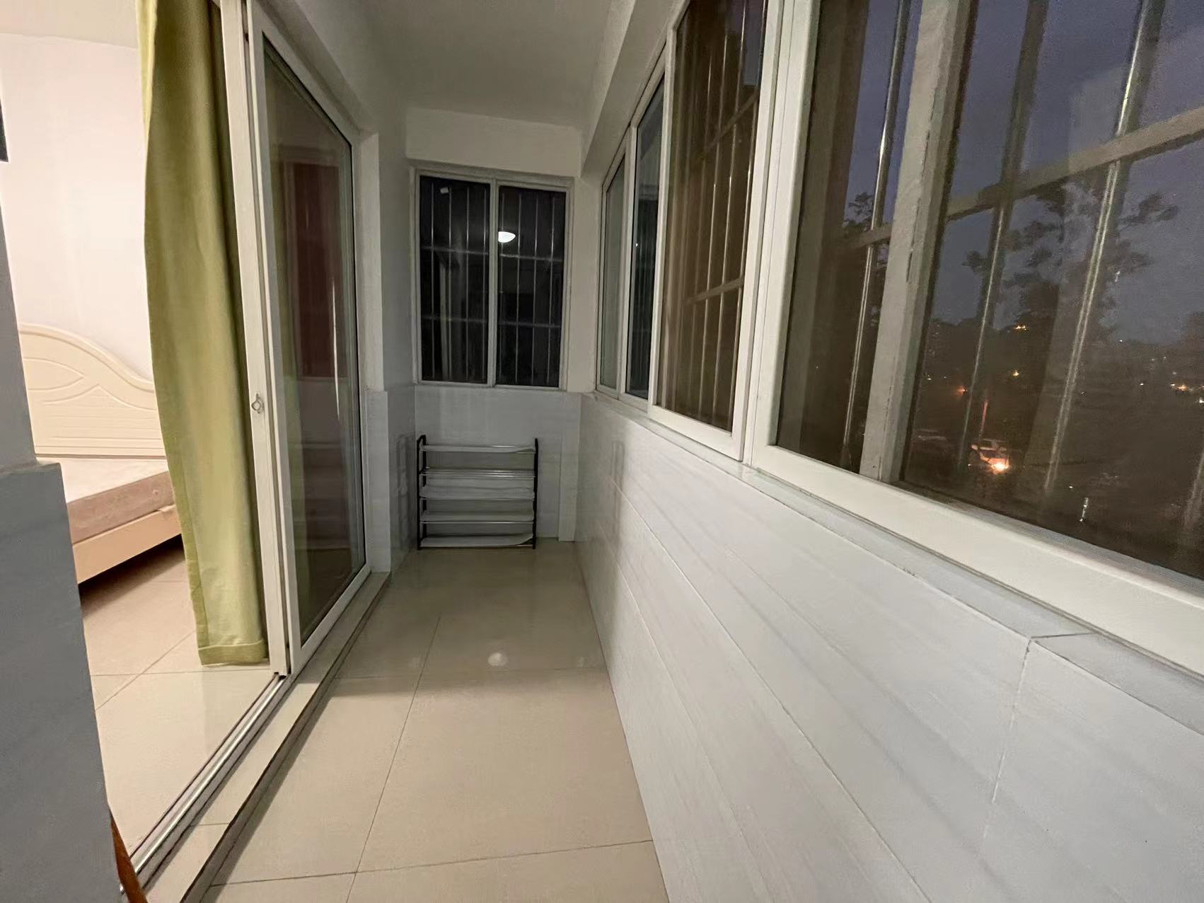 南湖锦苑 1室1厅1卫 1700.0元/月 南湖锦苑 1室1厅1卫 1700.0元/月室内图