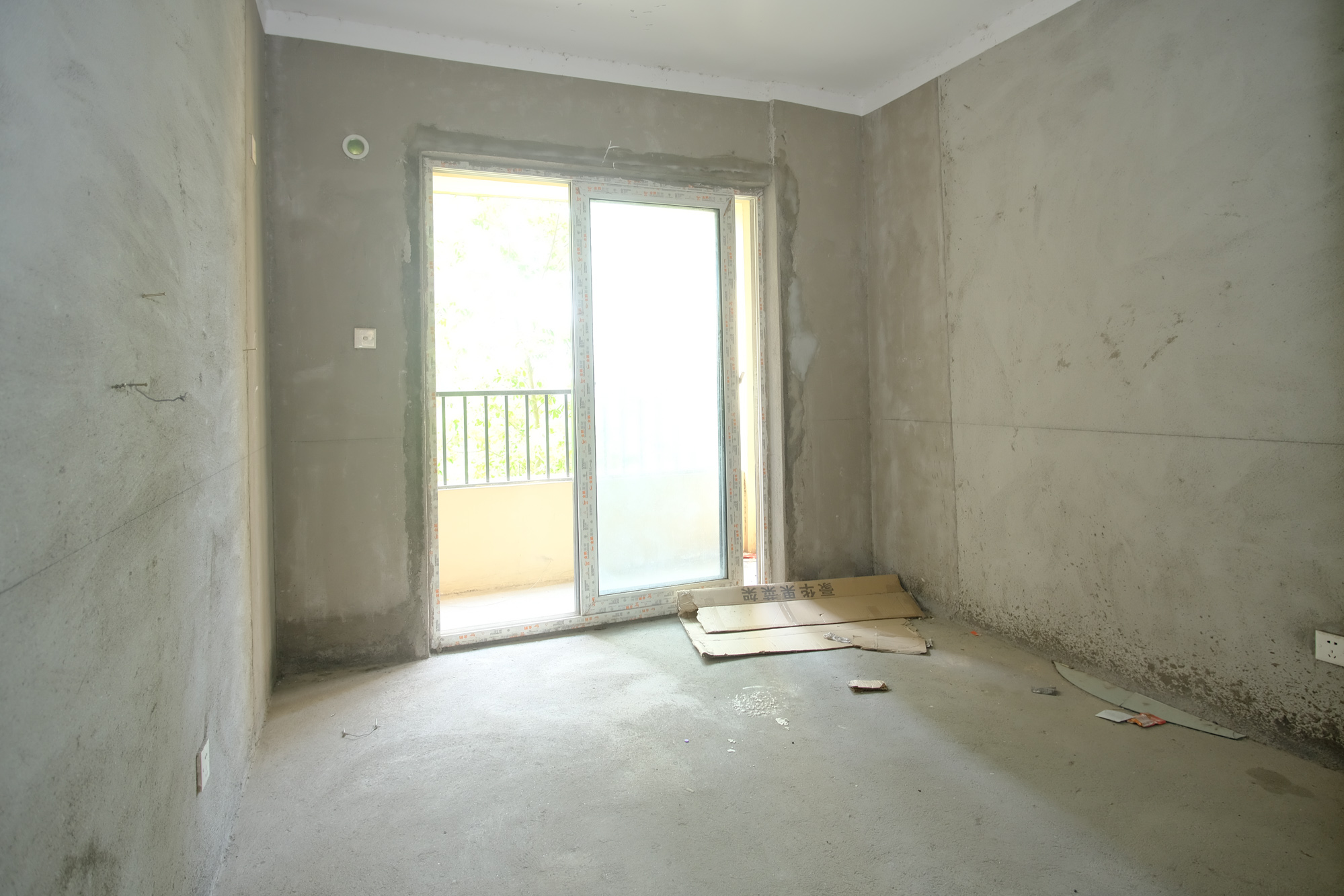 山水湾  4室2厅2卫    92.0万其他