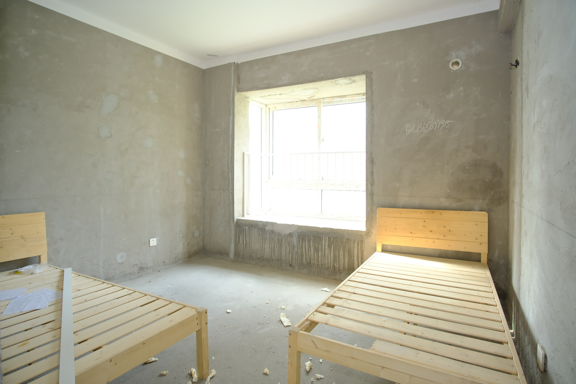 山水湾  4室2厅2卫    92.0万其他