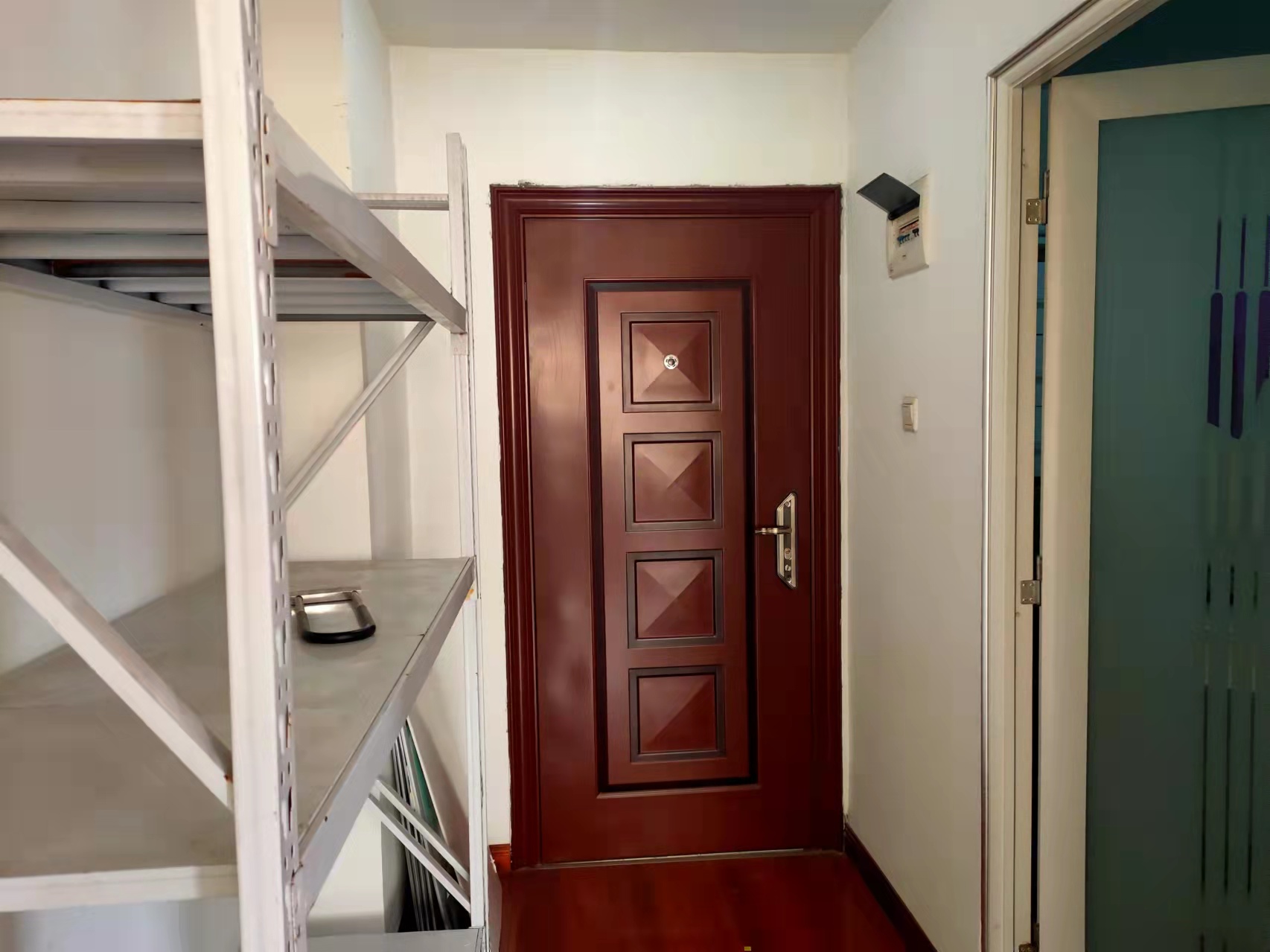 鹏泰国际 1室1厅1卫 26.8万 鹏泰国际 1室1厅1卫 26.8万客厅