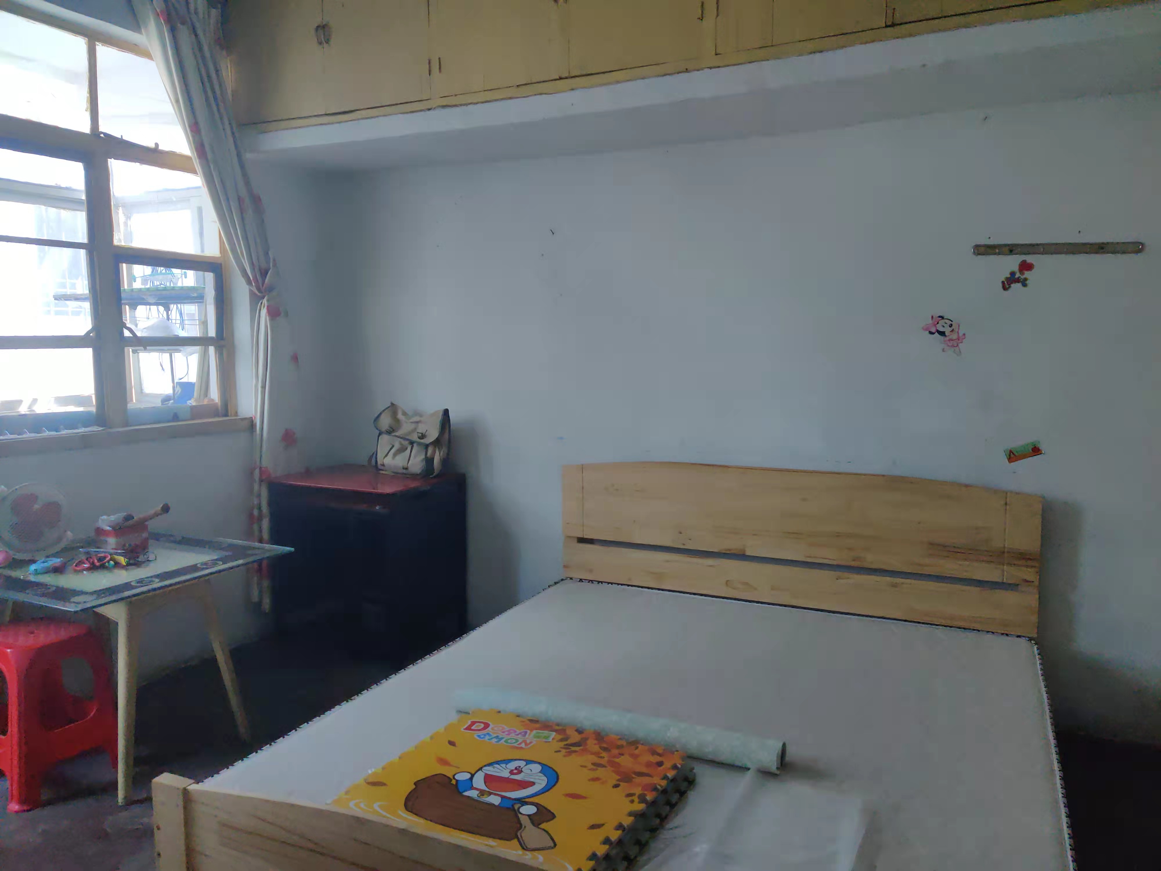 操坪社区  2室1厅1卫    23.0万 操坪社区  2室1厅1卫    23.0万客厅