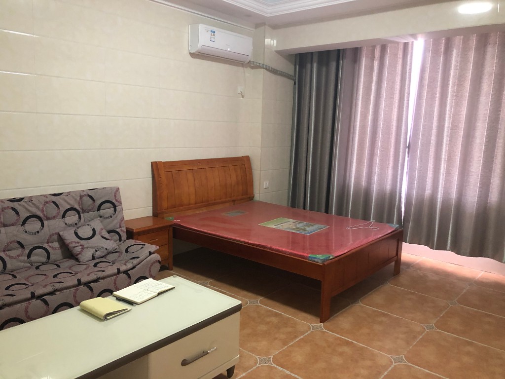 桥南创业大厦  1室1厅1卫    1000.0元/月 桥南创业大厦  1室1厅1卫    1000.0元/月室内图