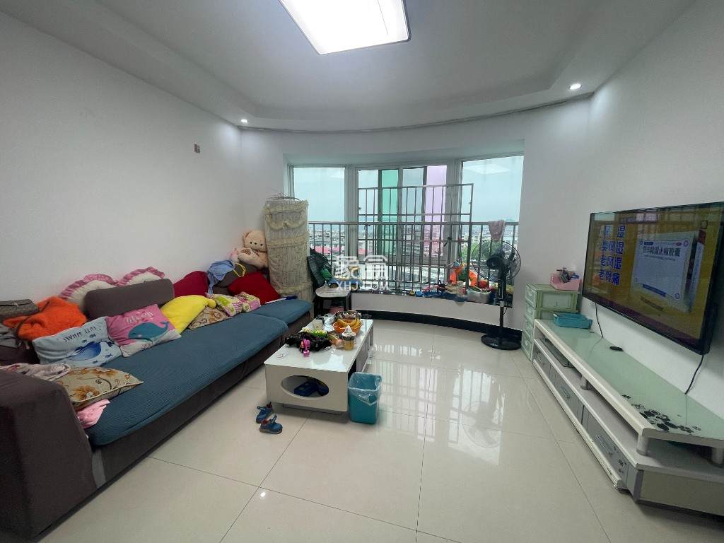 轩竹楼 2室2厅1卫 39.8万 轩竹楼 2室2厅1卫 39.8万客厅