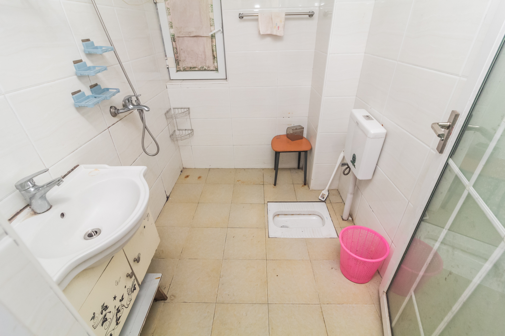 紫云阁 2室2厅1卫 53.6万 紫云阁 2室2厅1卫 53.6万卫生间