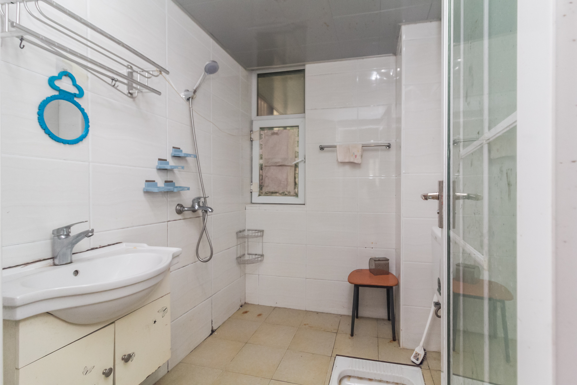 紫云阁 2室2厅1卫 53.6万 紫云阁 2室2厅1卫 53.6万卫生间