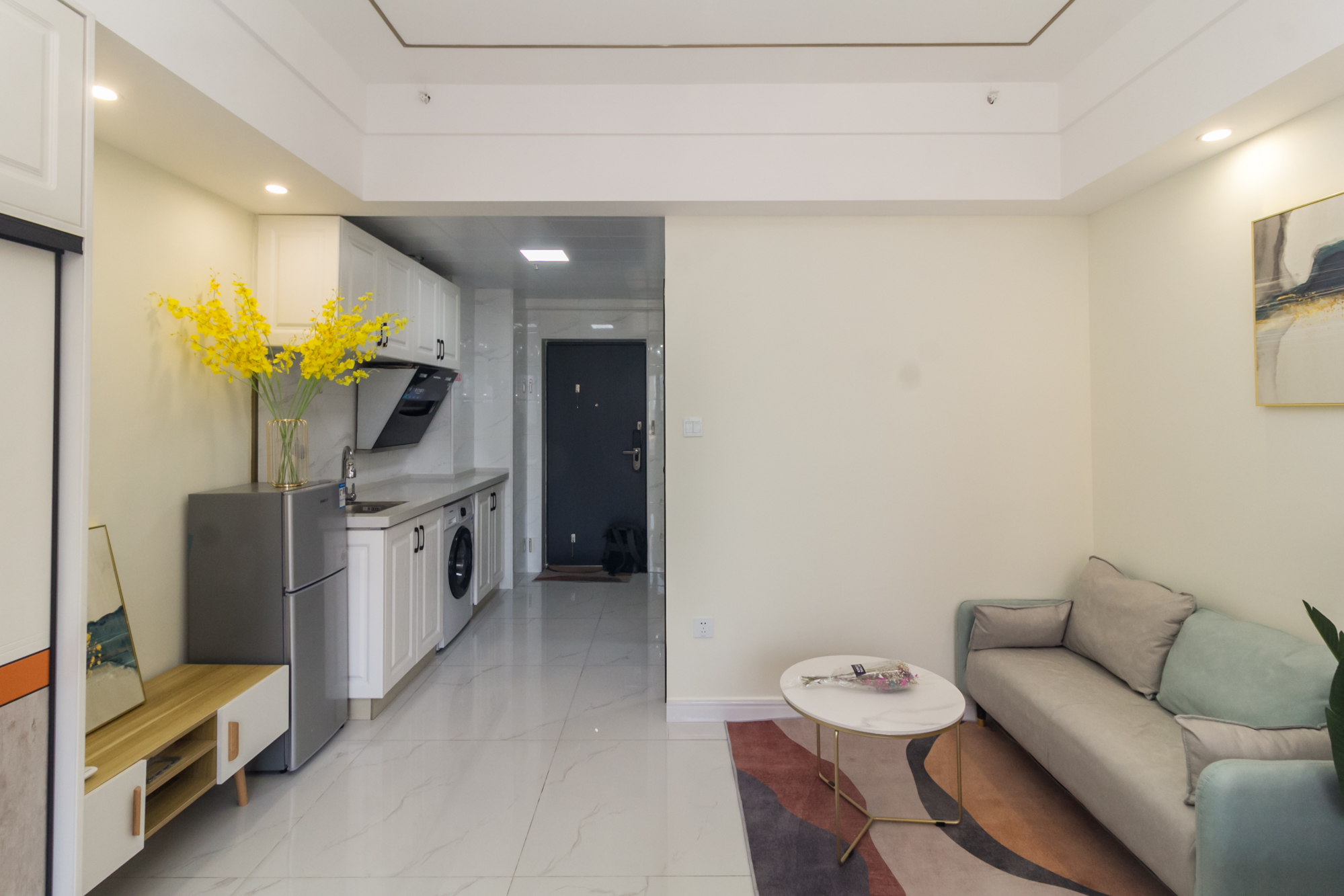 芙蓉万国城MOMA(卓越汇富苑) 1室1厅1卫 52.0万 芙蓉万国城MOMA(卓越汇富苑) 1室1厅1卫 52.0万客厅