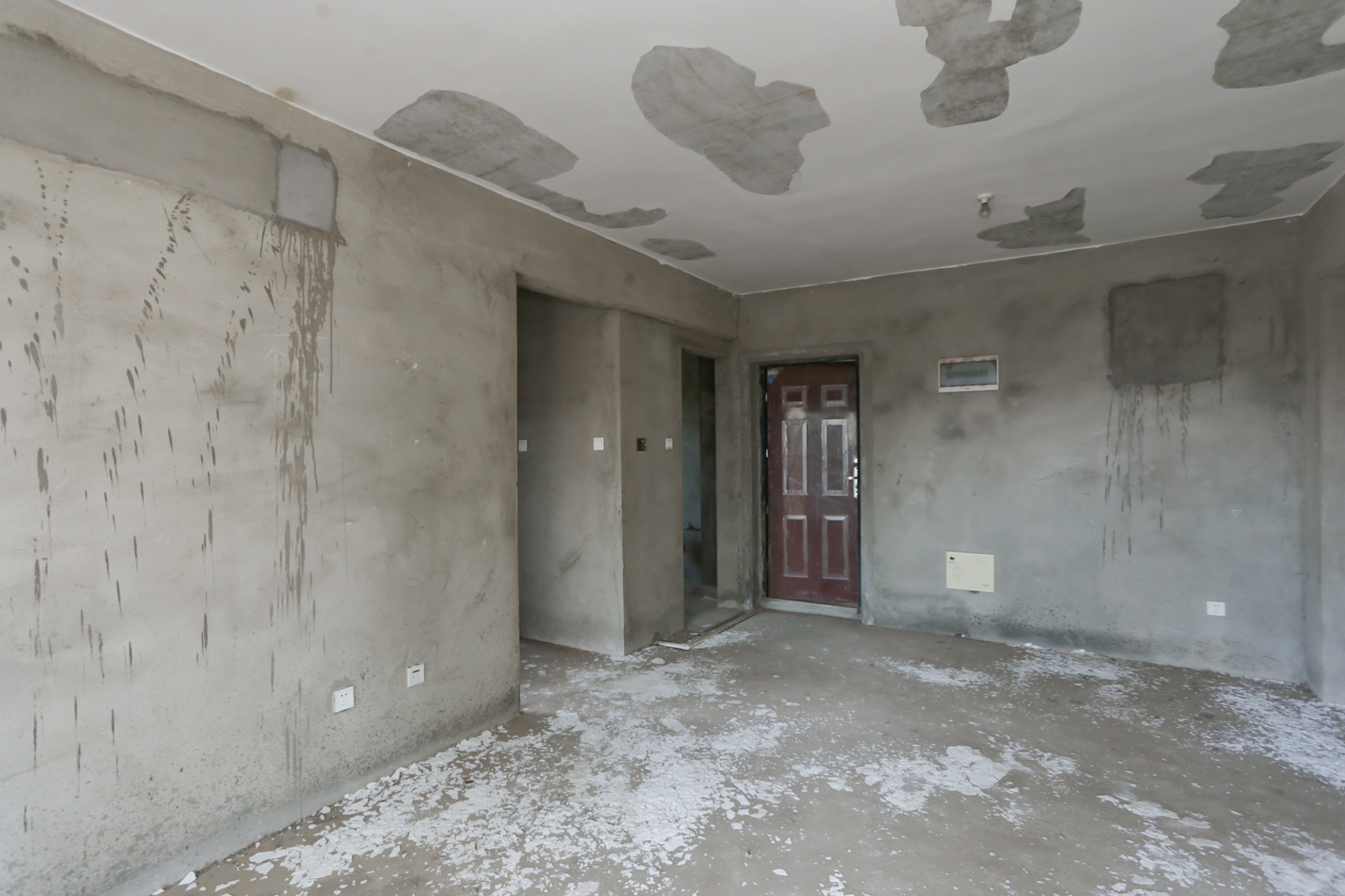 华润橡树湾  4室2厅2卫    145.0万其他