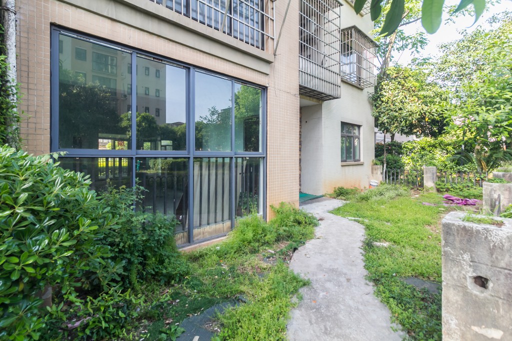 鹏基诺亚山林  4室2厅2卫    130.0万 鹏基诺亚山林  4室2厅2卫    130.0万其他