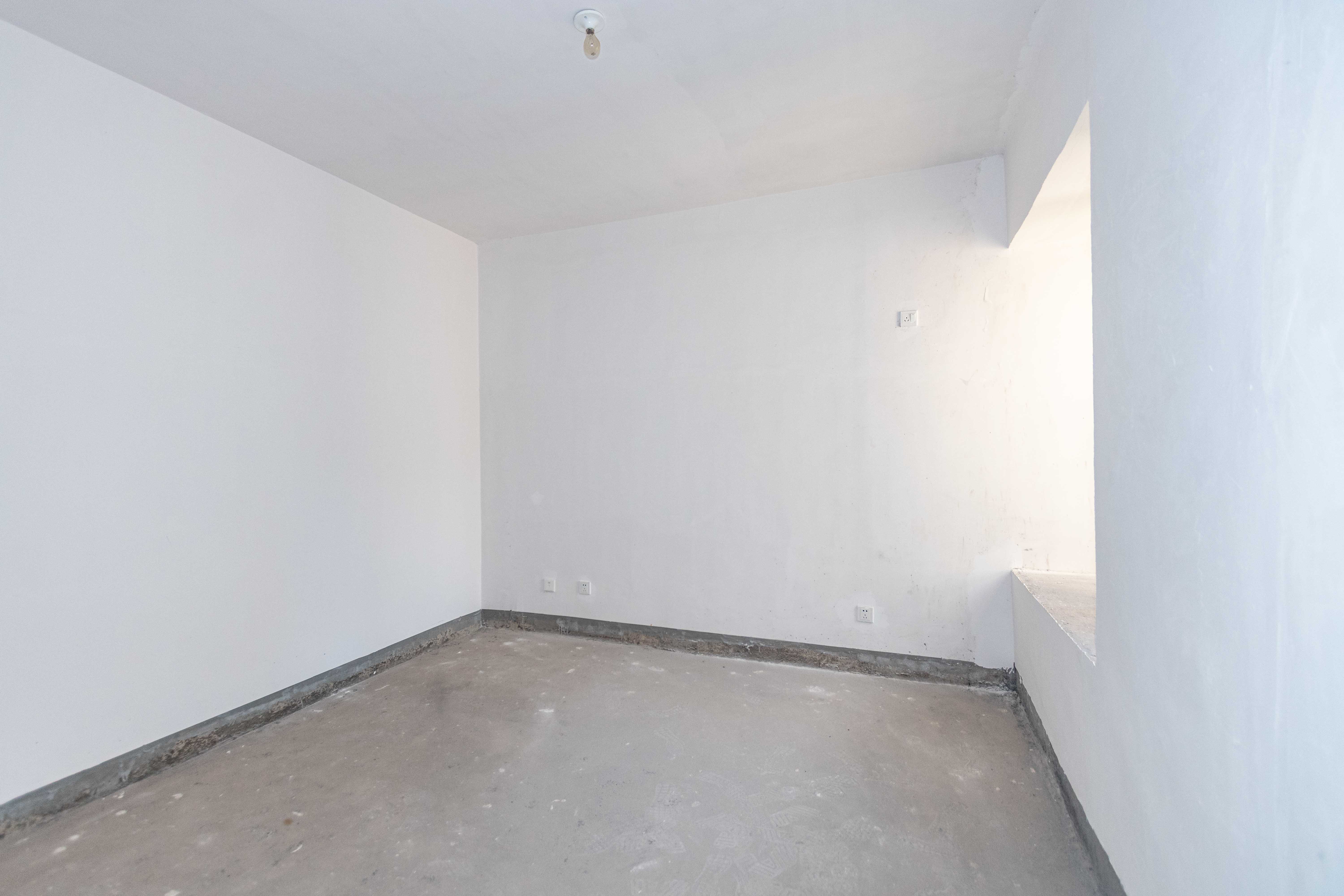 和美星城  2室2厅1卫    83.8万其他