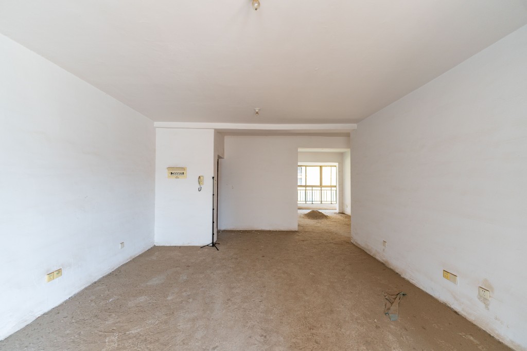 中天瑞景 3室2厅 135.00万室内图1