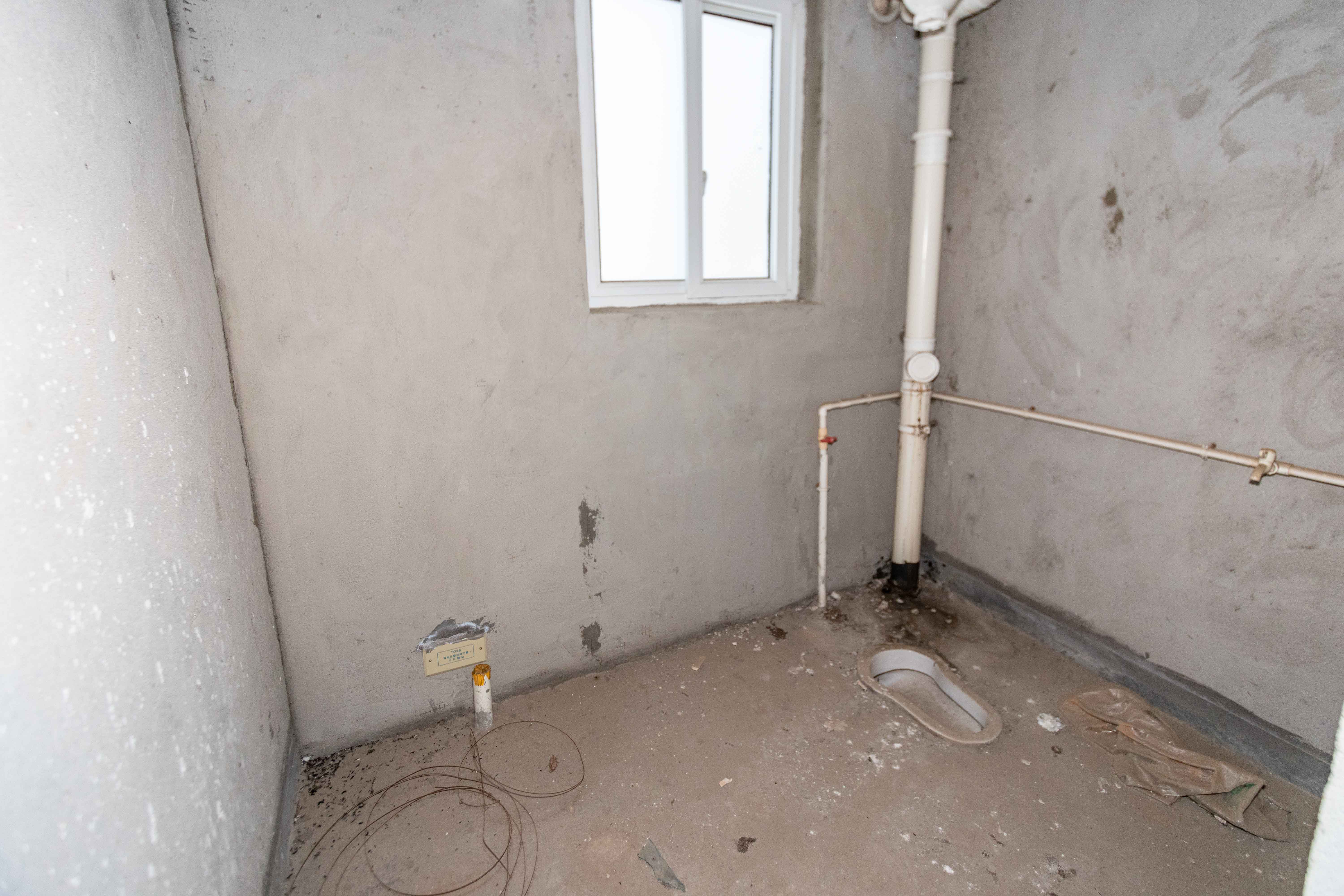 鑫天山城明珠 4室2厅1卫 83.0万 鑫天山城明珠 4室2厅1卫 83.0万客厅