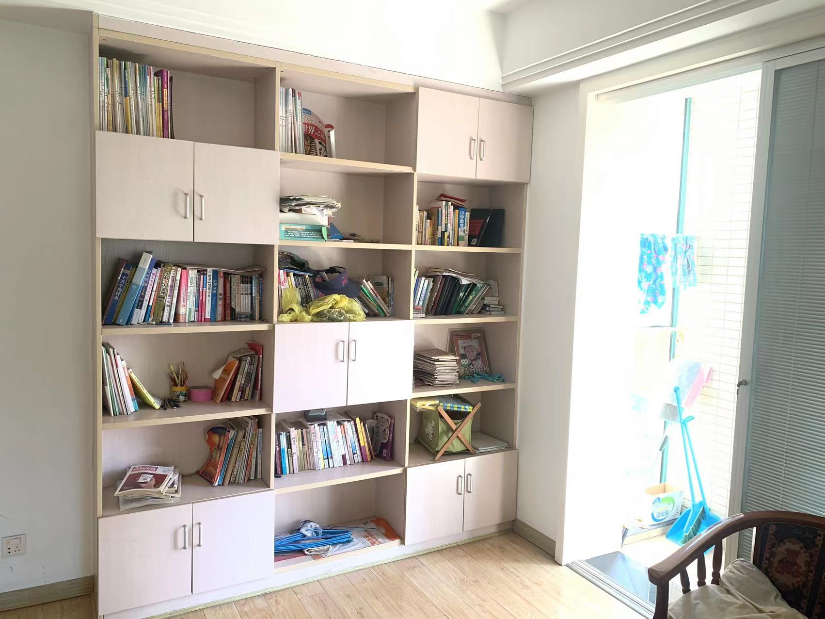 共和城 3室2厅2卫 85.0万 共和城 3室2厅2卫 85.0万客厅