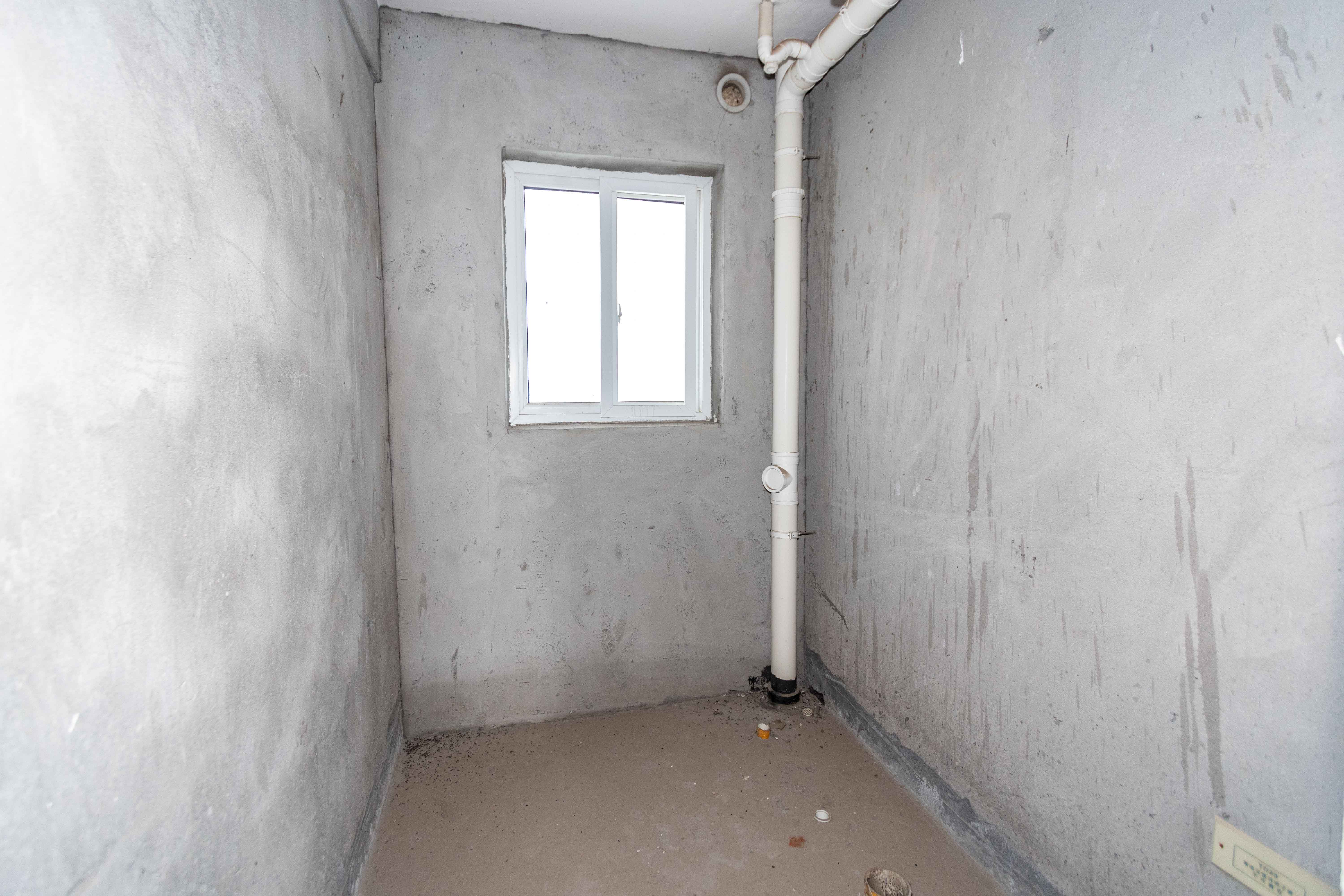 鑫天山城明珠 4室2厅1卫 83.0万 鑫天山城明珠 4室2厅1卫 83.0万客厅