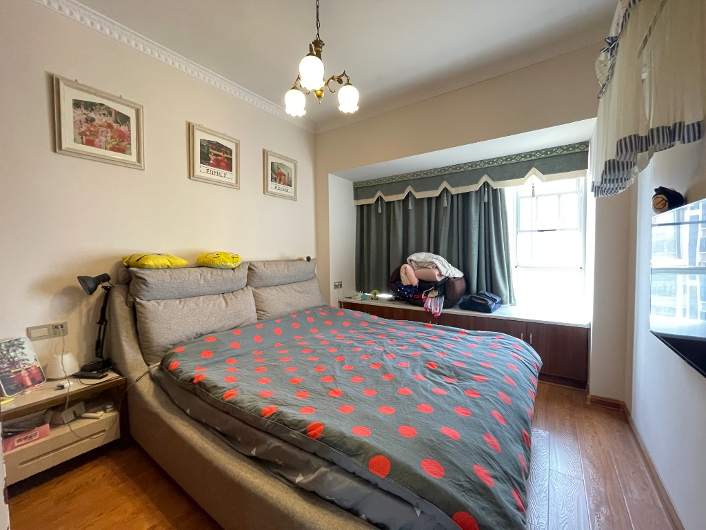 美的城二期 2室2厅1卫 43.8万 美的城二期 2室2厅1卫 43.8万客厅