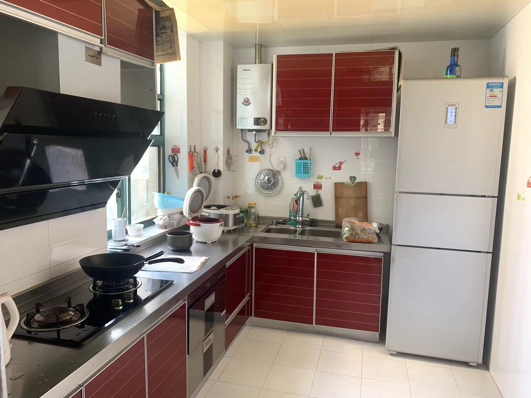 共和城 3室2厅2卫 85.0万 共和城 3室2厅2卫 85.0万客厅