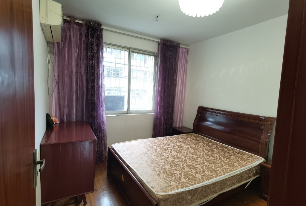 怡园小区  2室1厅1卫    39.8万 怡园小区  2室1厅1卫    39.8万客厅