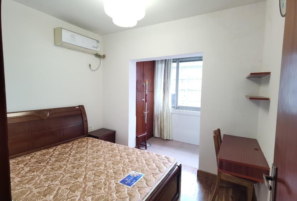 怡园小区  2室1厅1卫    39.8万 怡园小区  2室1厅1卫    39.8万客厅