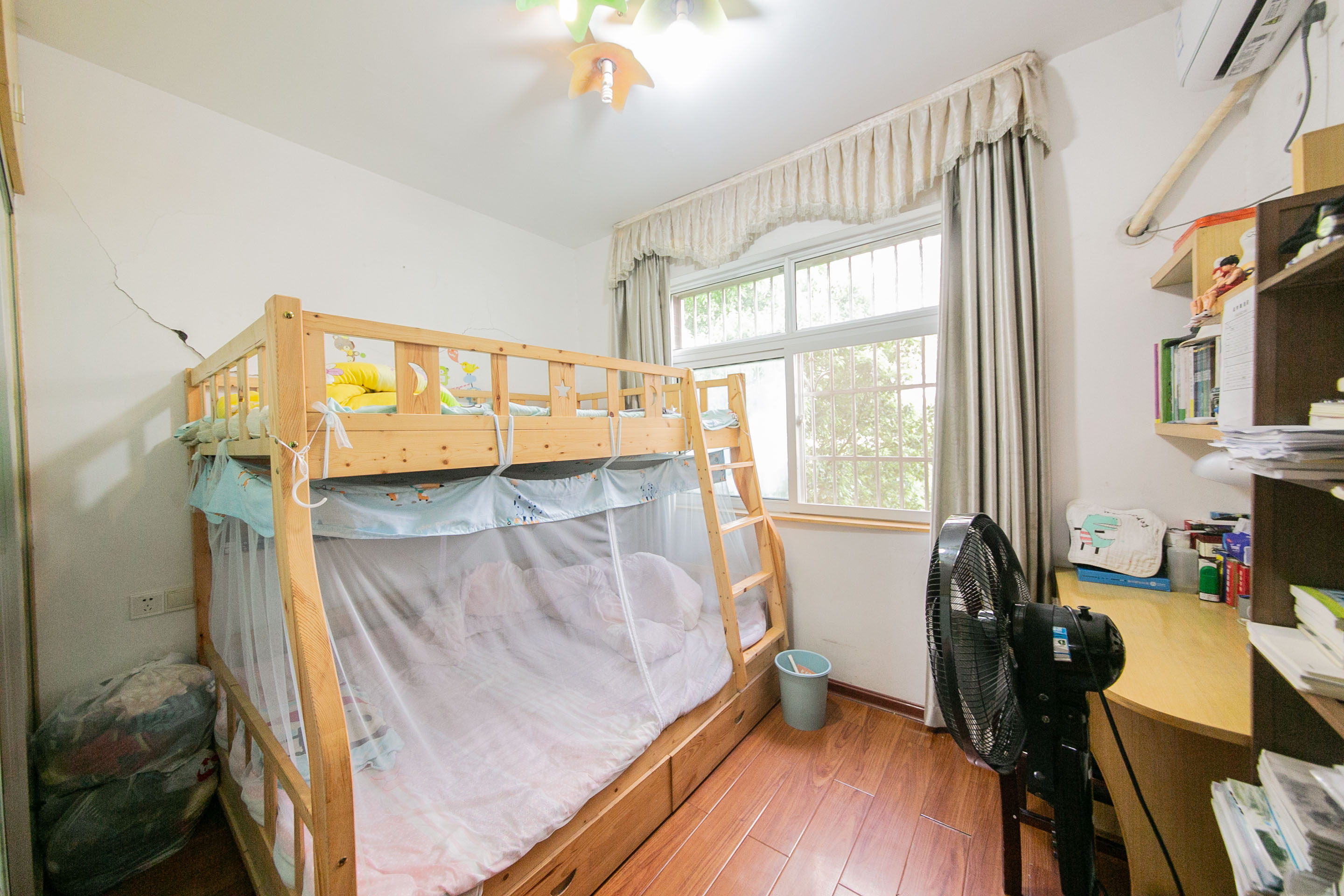 江临天下  2室2厅1卫    75.0万 江临天下  2室2厅1卫    75.0万卧室