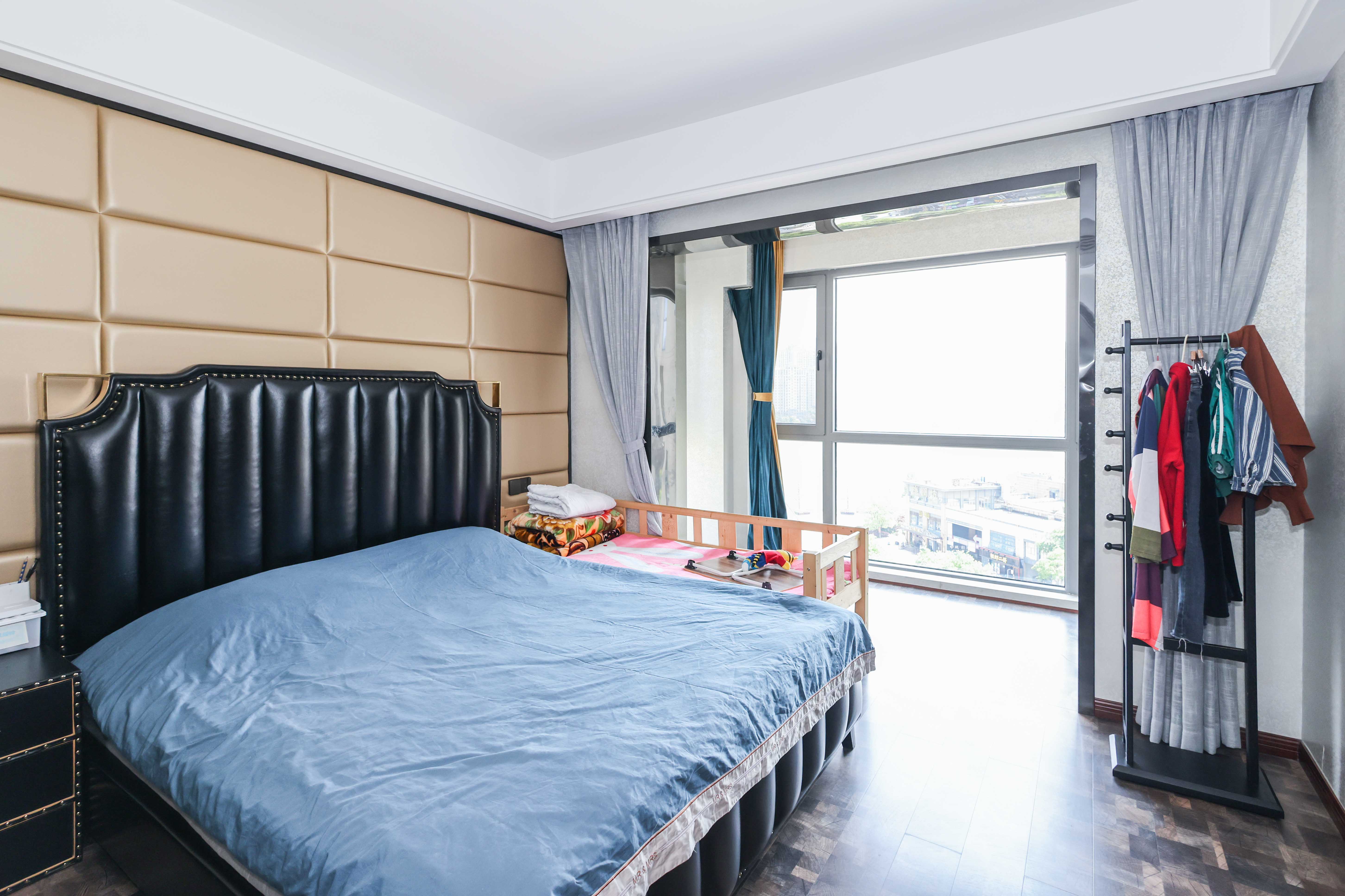 中建梅溪湖中心  4室2廳3衛(wèi)    360.0萬(wàn)臥室