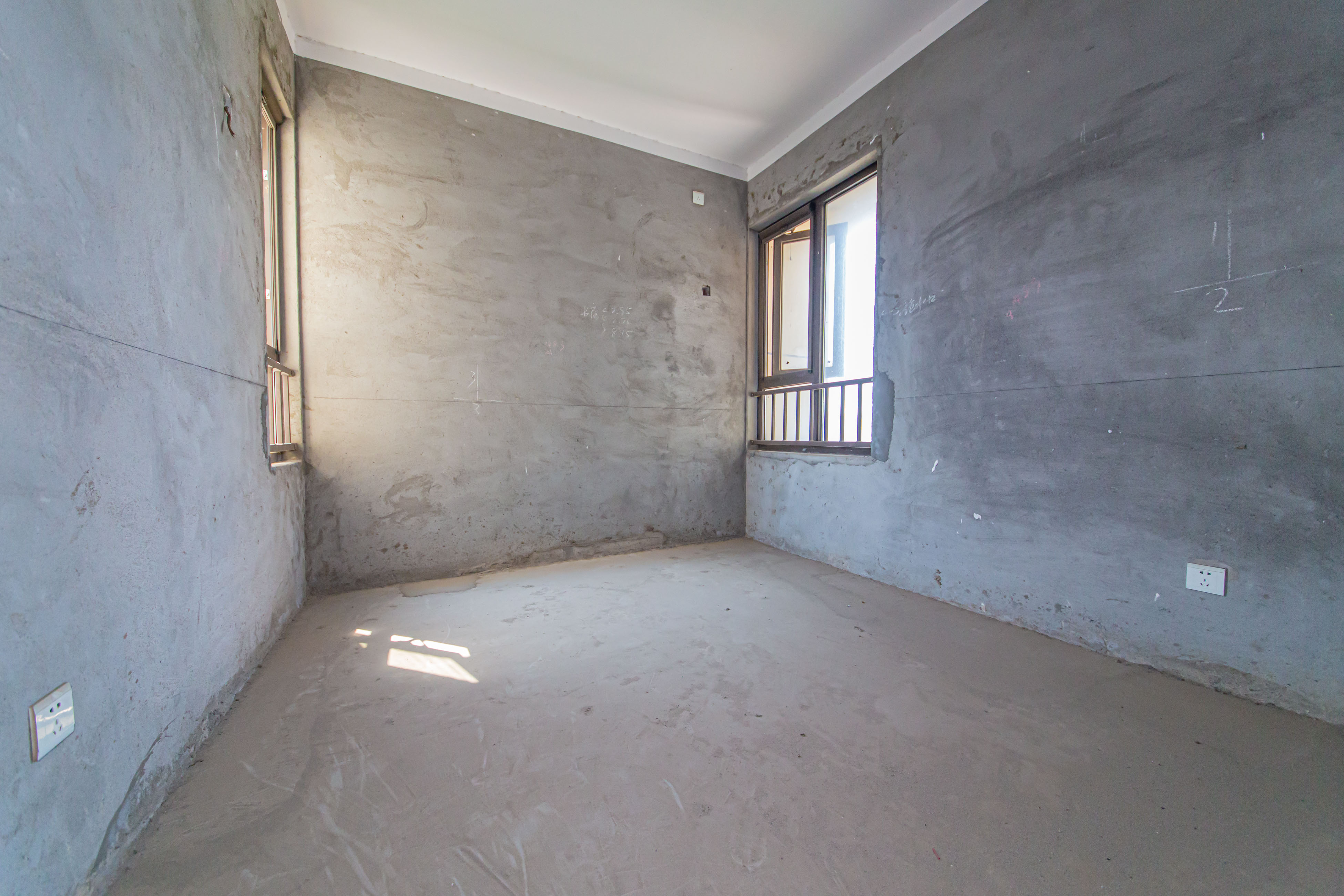 北辰中央公园B区  4室2厅2卫    138.0万其他