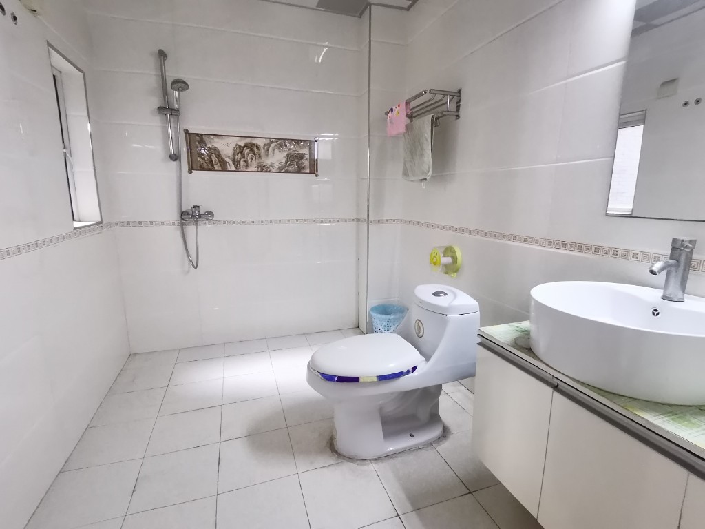 新城壹号 3室2厅2卫 52.8万 新城壹号 3室2厅2卫 52.8万客厅