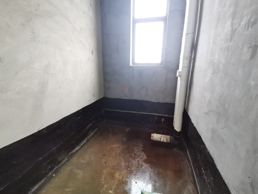 都市兰亭 3室2厅2卫 56.0万 都市兰亭 3室2厅2卫 56.0万客厅