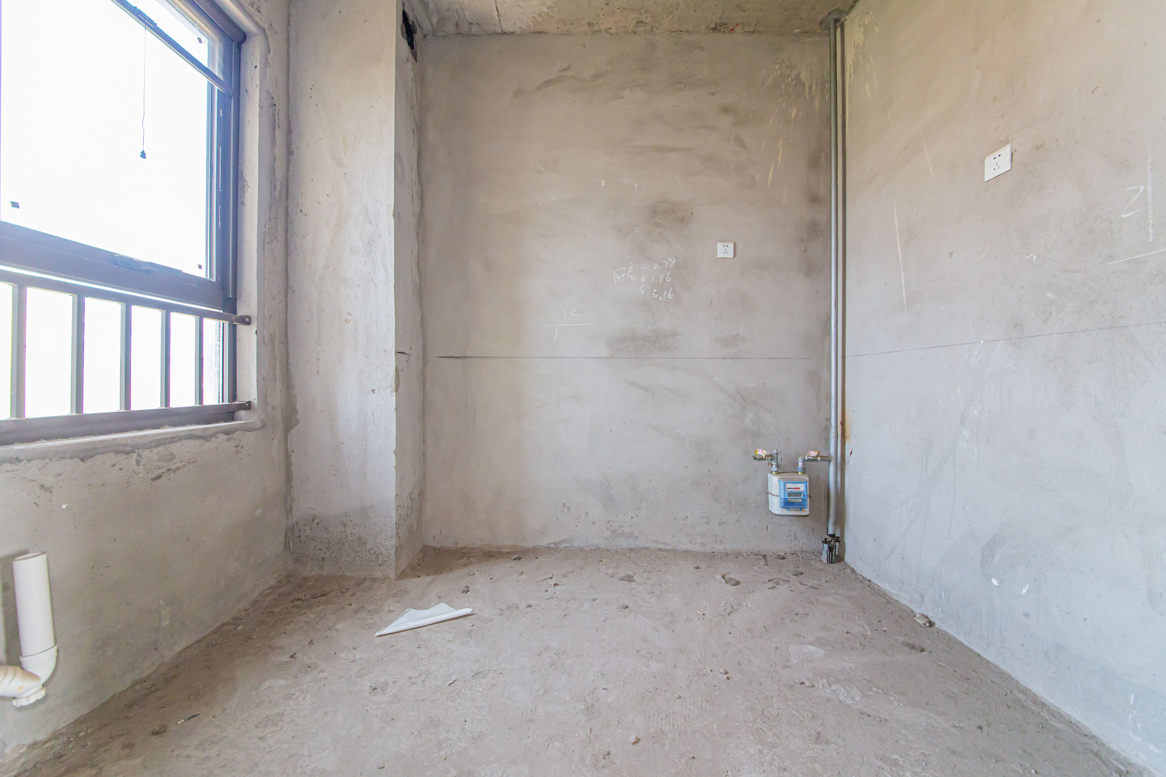 北辰中央公园B区  4室2厅2卫    138.0万其他