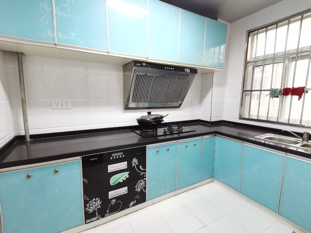 新城壹号 3室2厅2卫 52.8万 新城壹号 3室2厅2卫 52.8万客厅