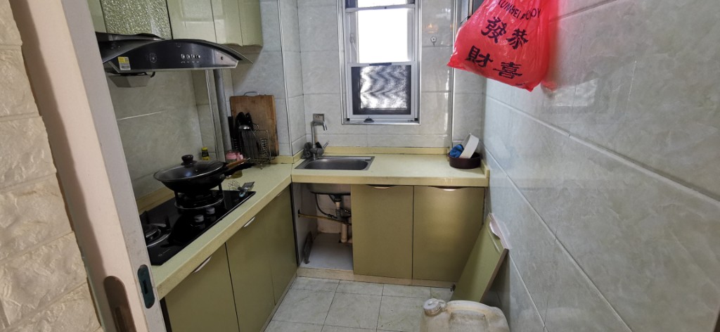 佳兆业金域天下三期 2室2厅1卫 35.0万 佳兆业金域天下三期 2室2厅1卫 35.0万客厅