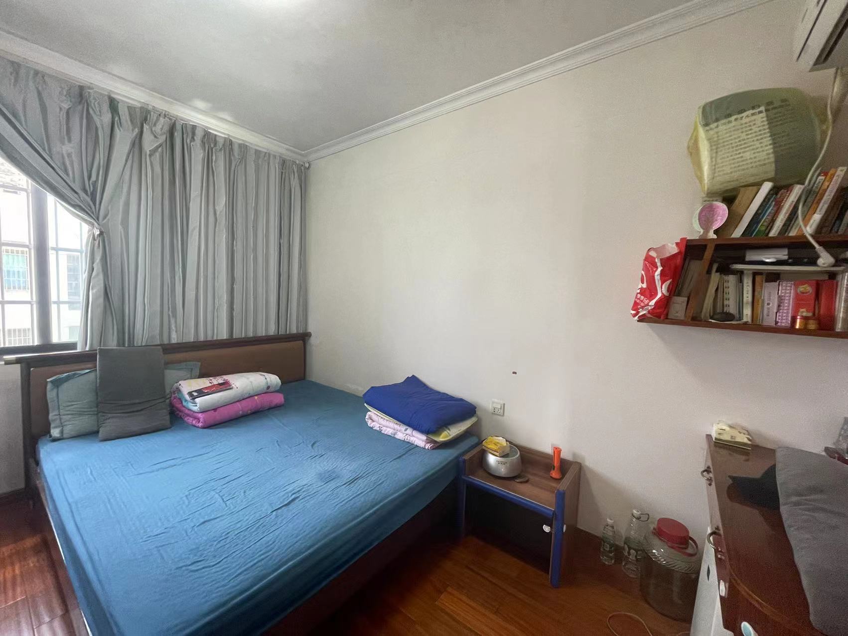 文化园三期 2室2厅1卫 57.5万 文化园三期 2室2厅1卫 57.5万客厅