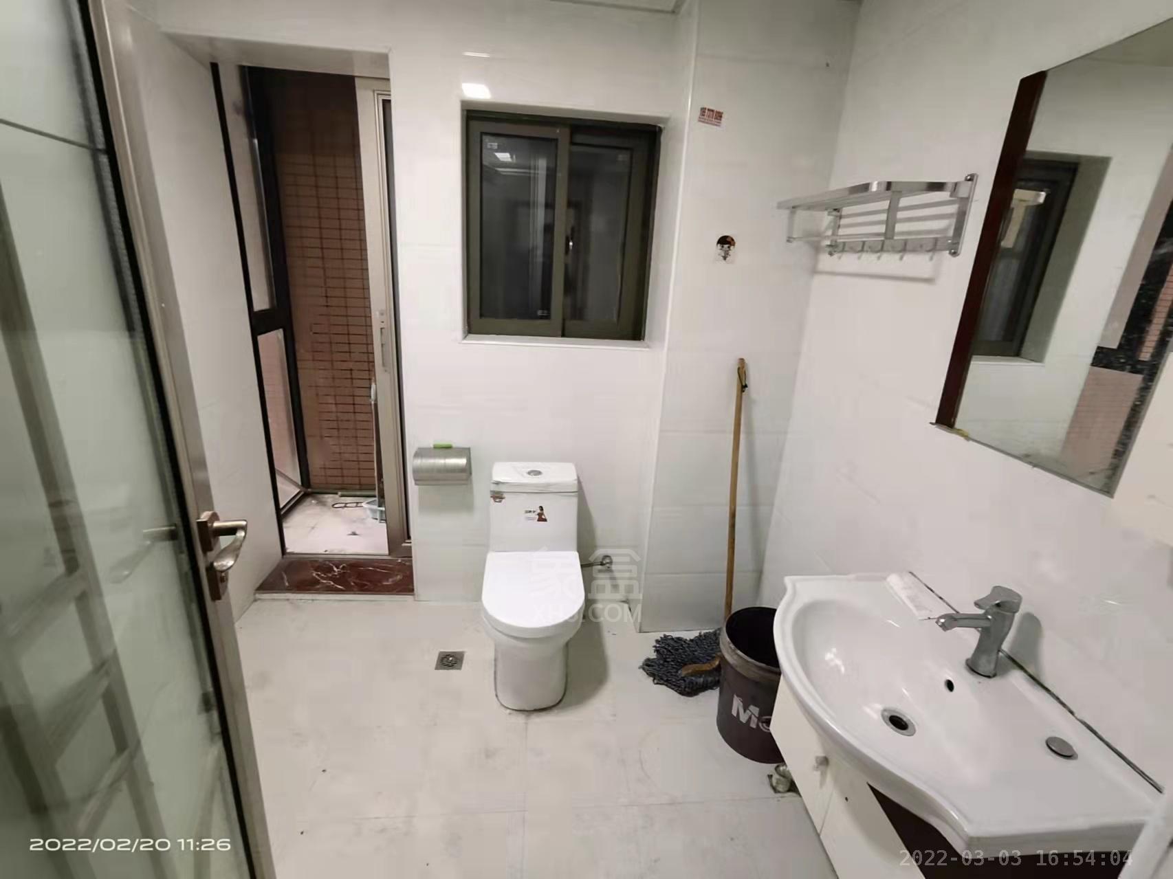 凯旋名门人民中路1006号 3室2厅1卫 68.0万 凯旋名门人民中路1006号 3室2厅1卫 68.0万客厅