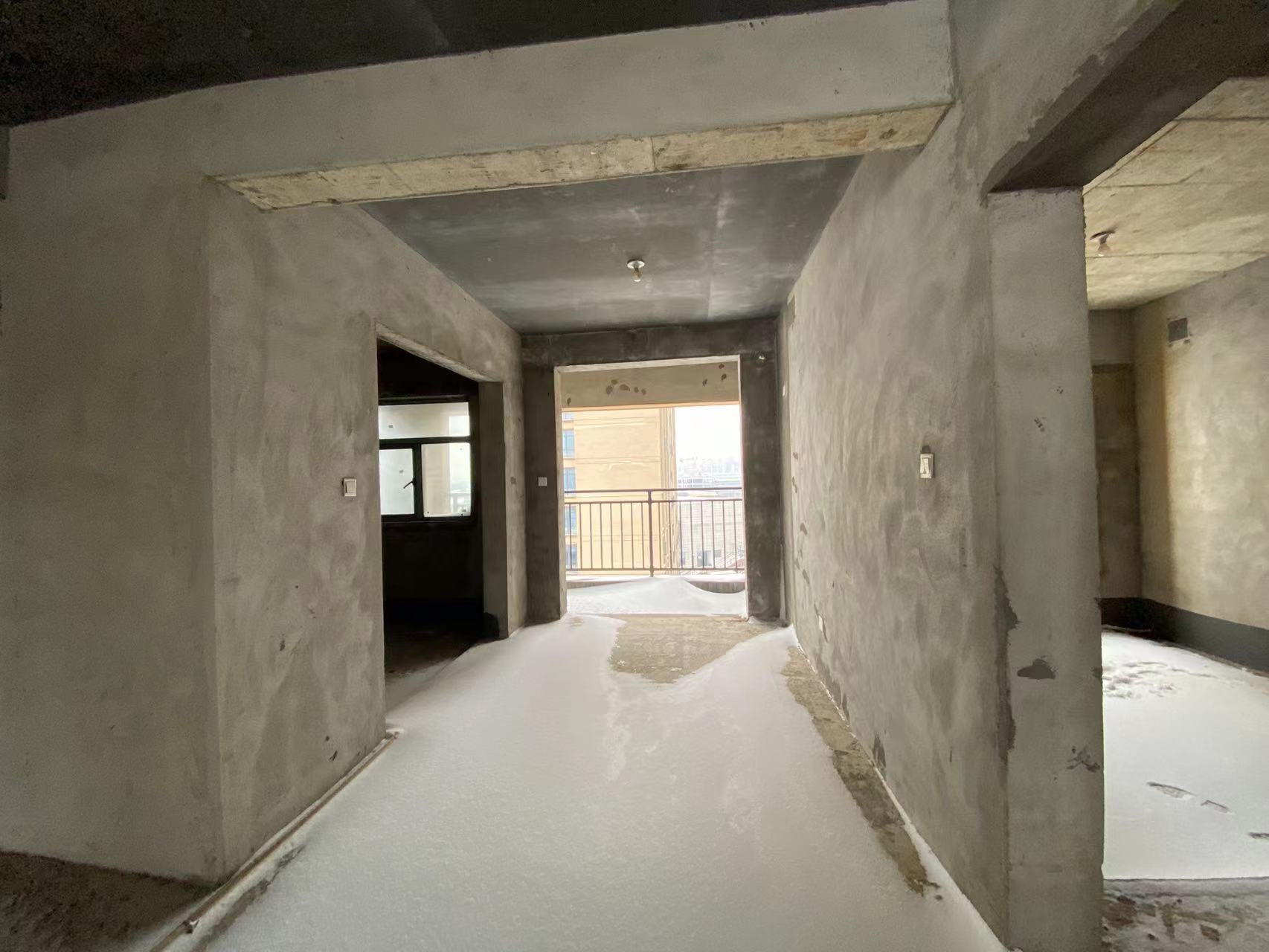 城市公园 3室2厅2卫 35.6万 城市公园 3室2厅2卫 35.6万客厅