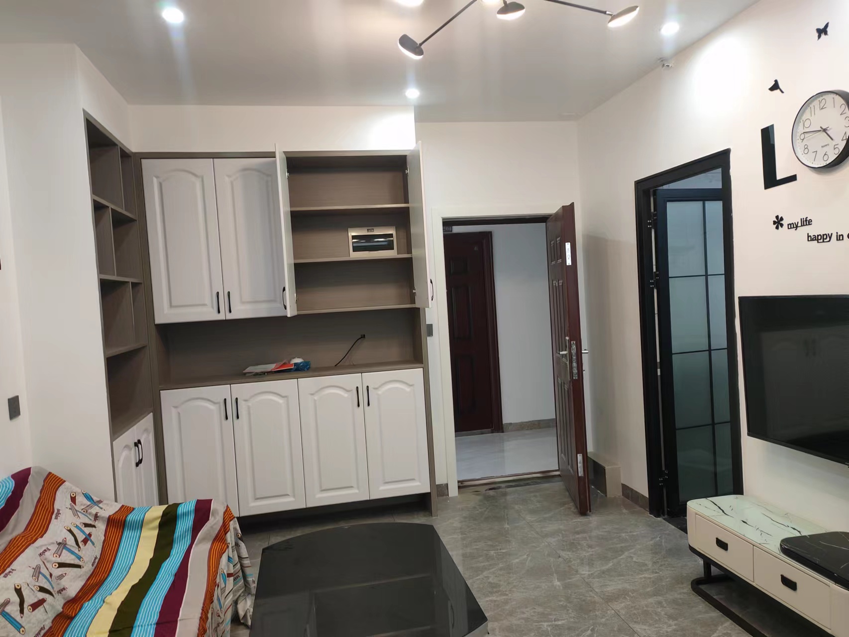 城市公园 1室1厅1卫 34.5万 城市公园 1室1厅1卫 34.5万客厅