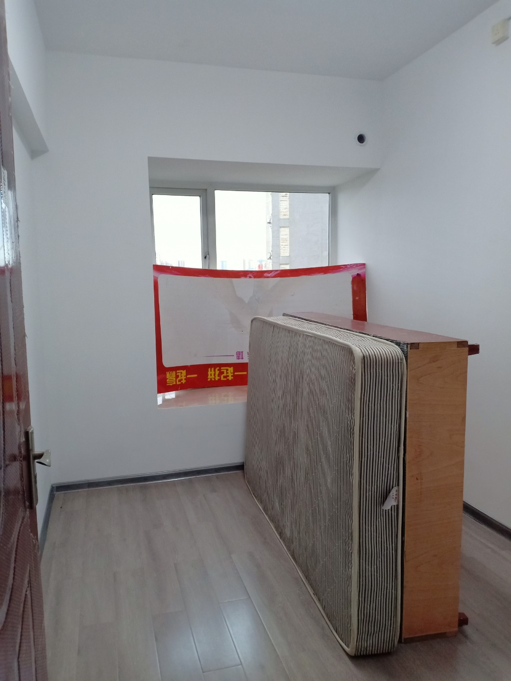 美的城二期 3室2厅1卫 63.0万 美的城二期 3室2厅1卫 63.0万客厅