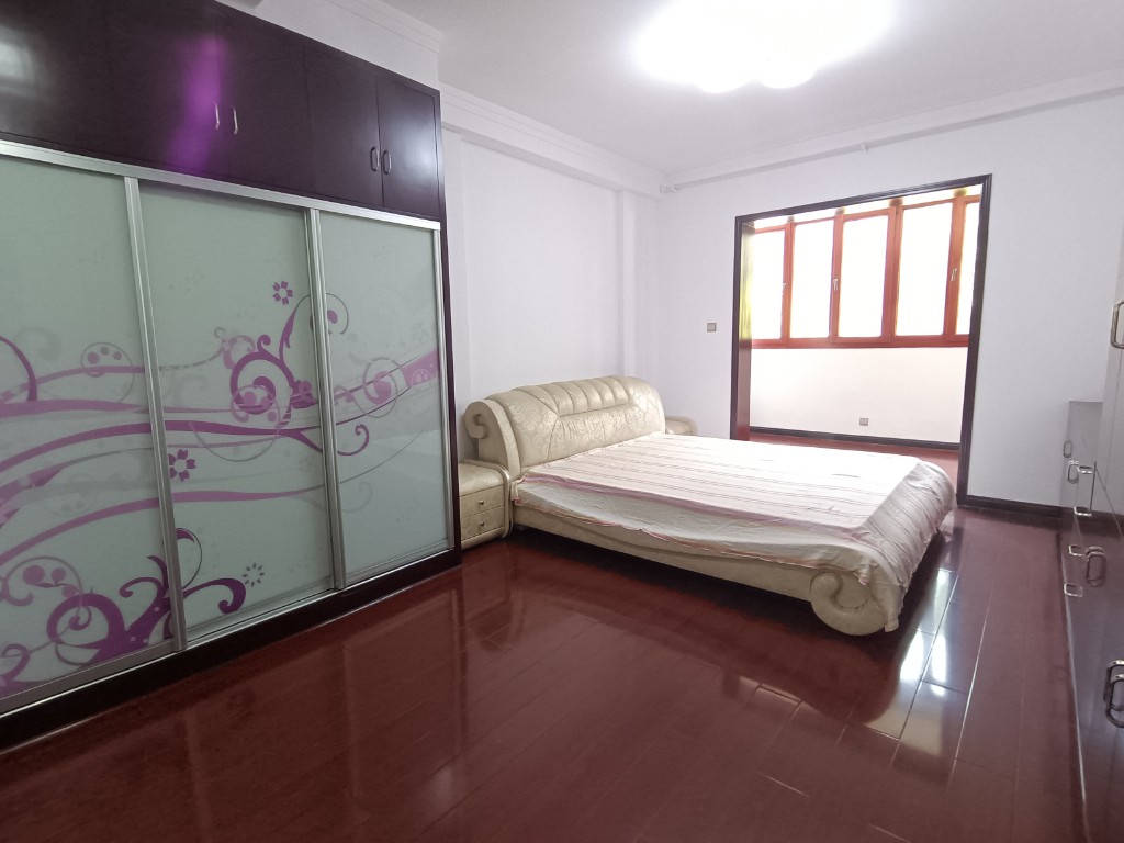 地税新村 3室2厅2卫 80.8万 地税新村 3室2厅2卫 80.8万客厅