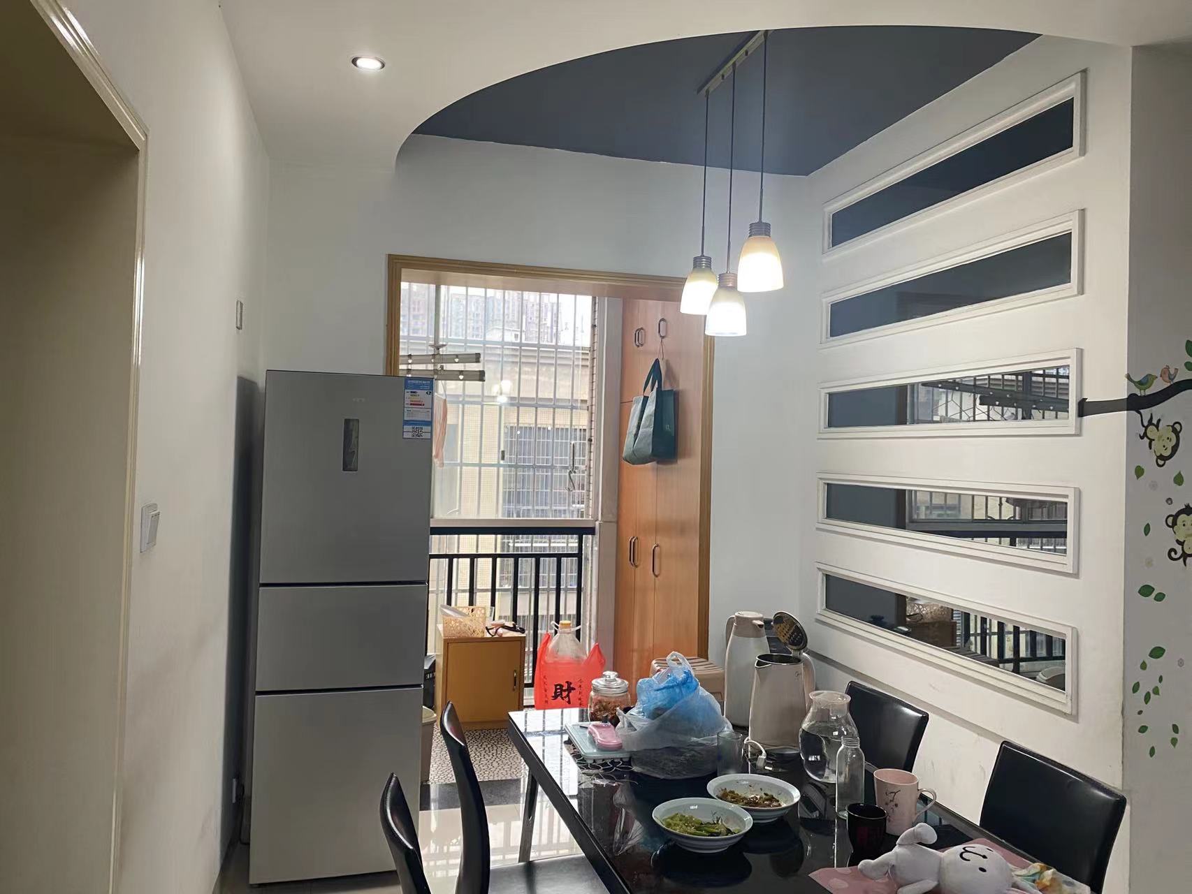 百江花园 3室2厅1卫 60.0万 百江花园 3室2厅1卫 60.0万客厅