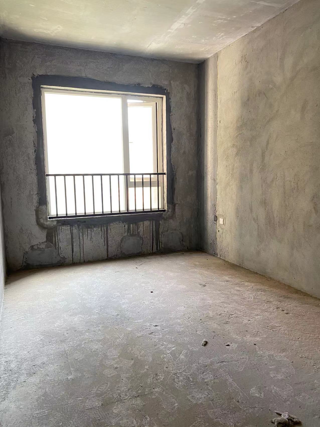 九八缔景城 4室2厅2卫 70.0万 九八缔景城 4室2厅2卫 70.0万客厅