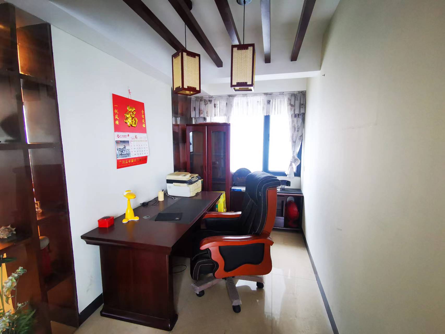 山水国际  3室2厅2卫    110.0万 山水国际  3室2厅2卫    110.0万客厅